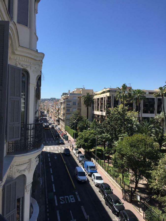 Carre D'Or! Park View! Nice Exterior photo
